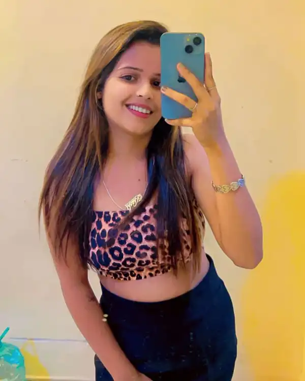 Nisha best call girls in Indore
